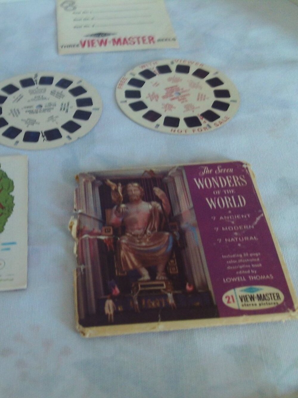 View-Master "The Seven Wonders of the World" 3-reel packet (Model B901)